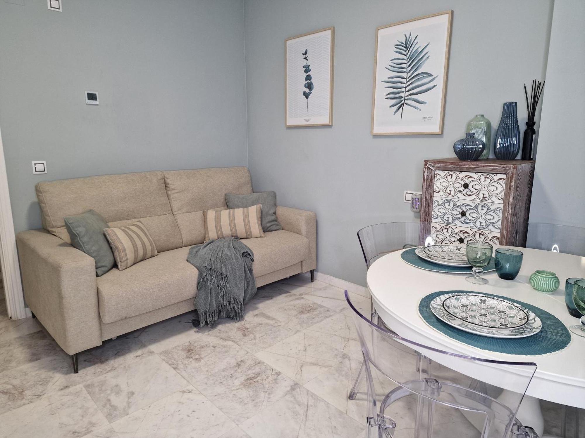 Apartamento Sun & Palms - Cozy Flat In Quiet Neighbourhood With A Great Pool Area Málaga Exterior foto